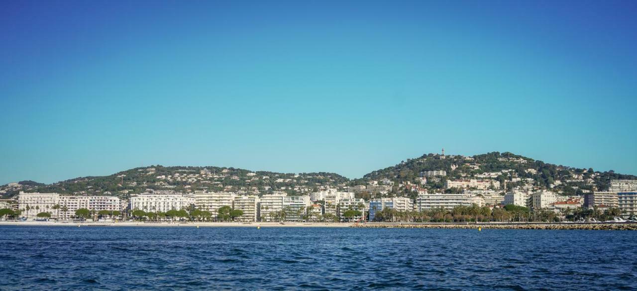 Blvd De La Croisette 82A, Cannes, La Réale Esterno foto