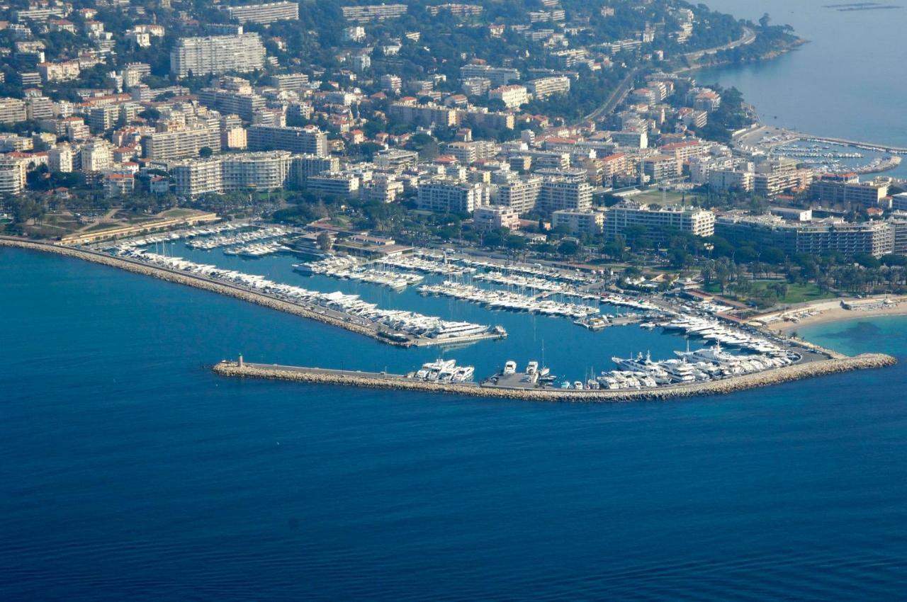 Blvd De La Croisette 82A, Cannes, La Réale Esterno foto